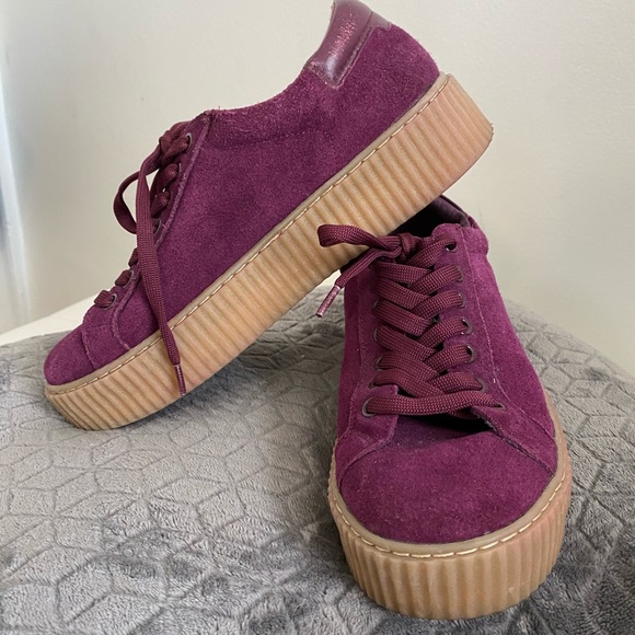 Steve Madden Shoes - Steve Madden Platform Sneakers